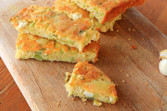 Pie with zucchini and cheese